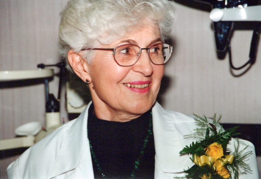 Dr. Joan Turnbull